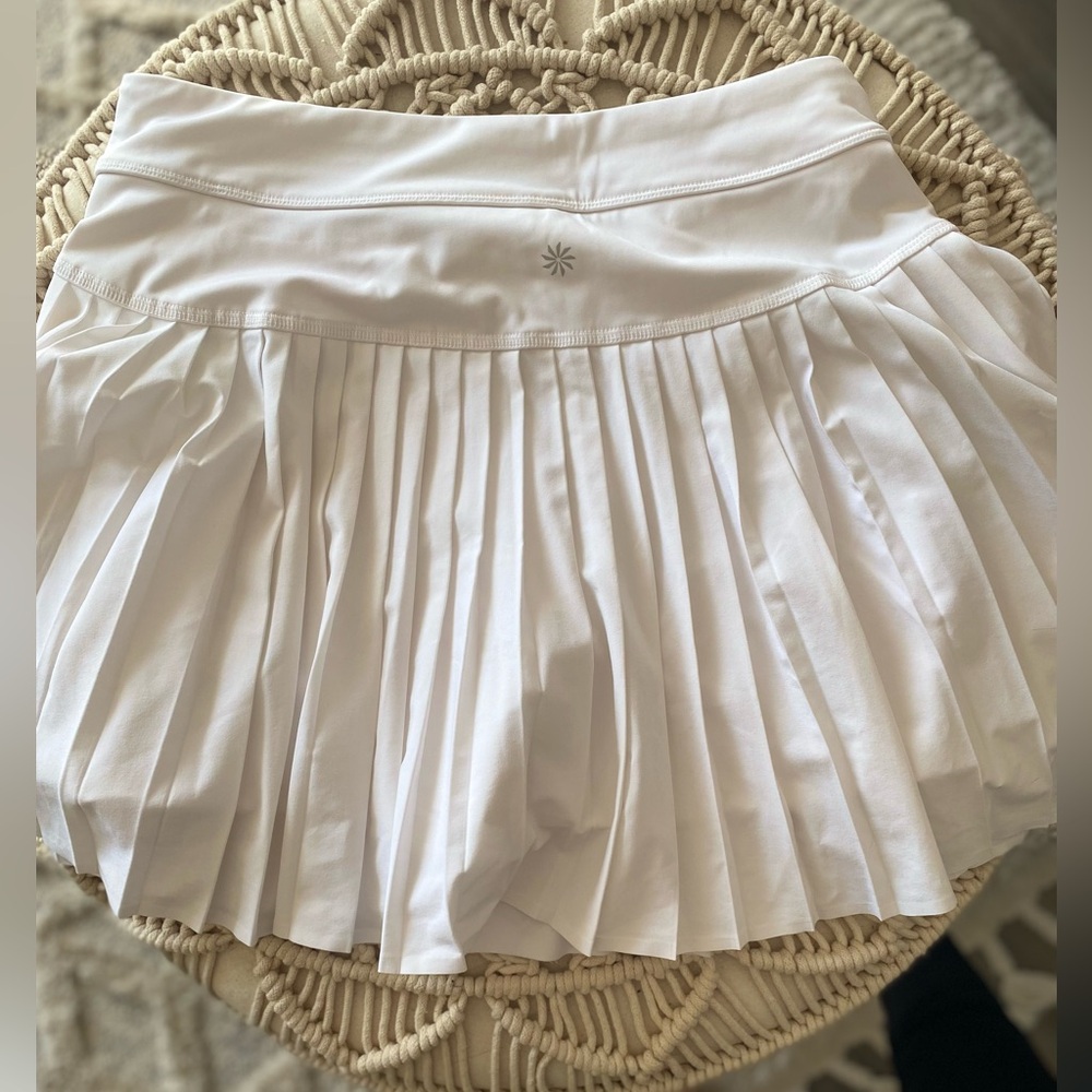 Athleta skirt. Size small but can fit a medium